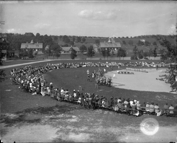 Polk campus and residents on the lawn